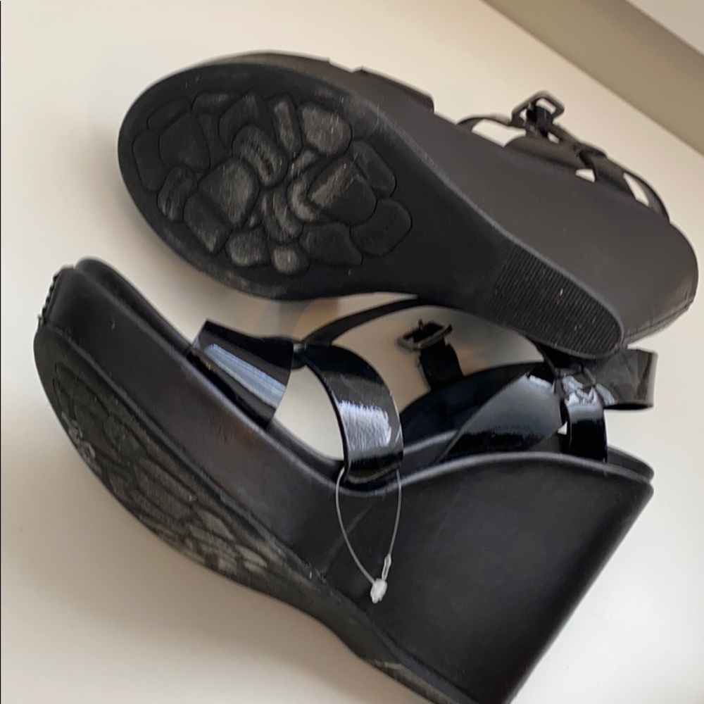 Kork-Ease Black Patent Wedge Sandals - Picture 3 of 3